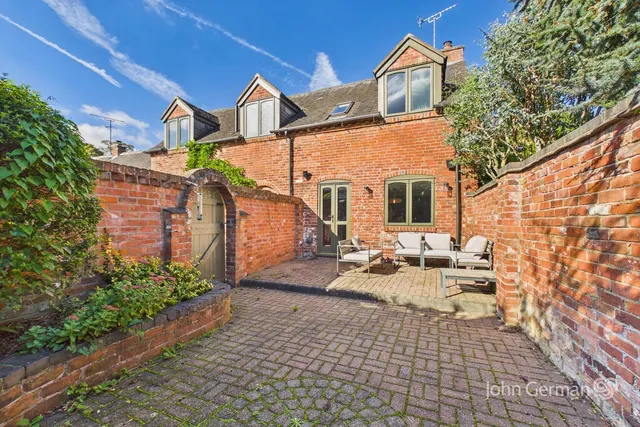 Brookside, Rolleston-on-Dove, photo 1