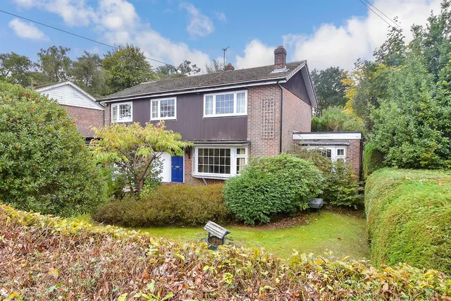 St. John's Road, Crowborough, TN6, photo 1