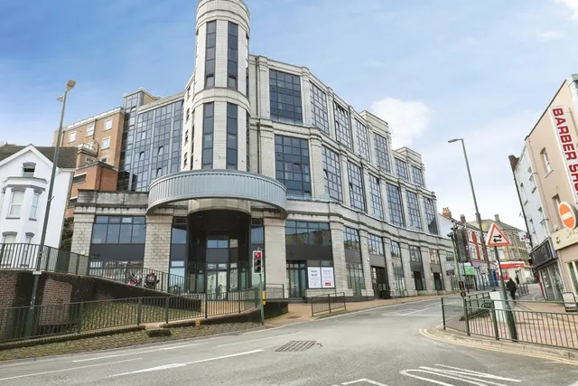 Commercial Road, Bournemouth, BH2, photo 1