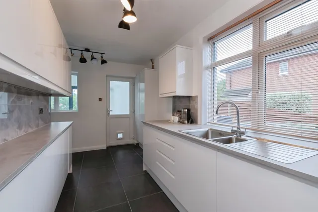Cornelia Crescent, Poole, BH12, photo 3