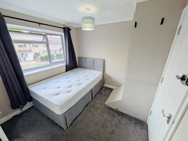 Gossops green, RH11, photo 1