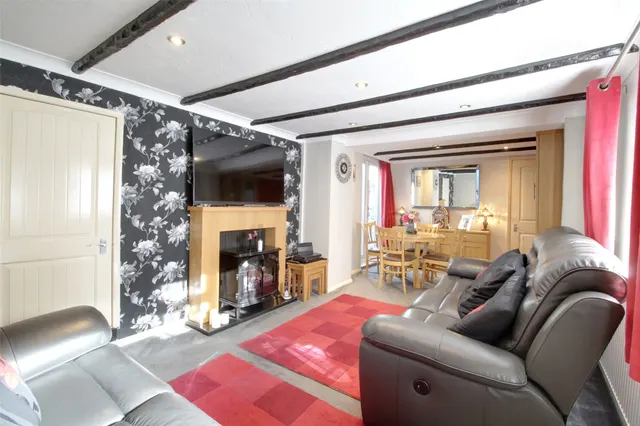Photo 2 — Folly Lane North, Farnham, Surrey, GU9 0HU