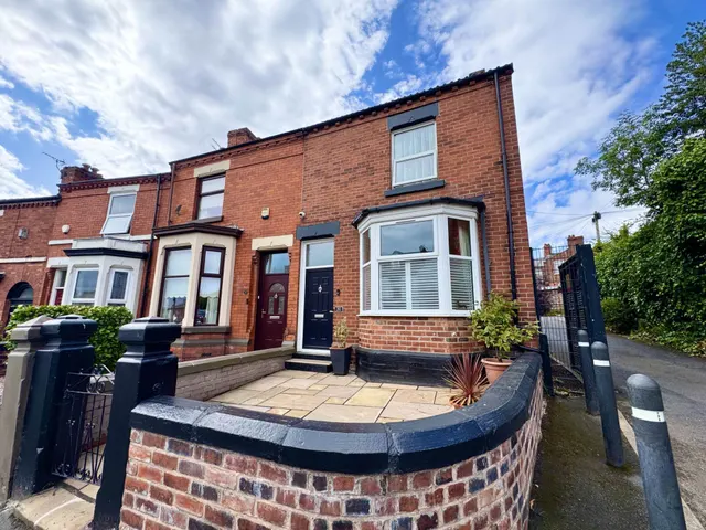 Lugsmore Lane, St Helens, photo 1