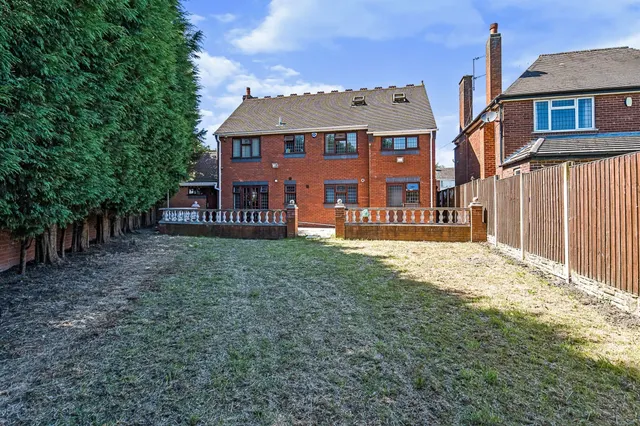 Castle Road, Tipton, DY4, photo 2