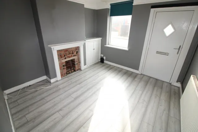 Tutbury Road, Burton upon Trent, DE13, photo 2