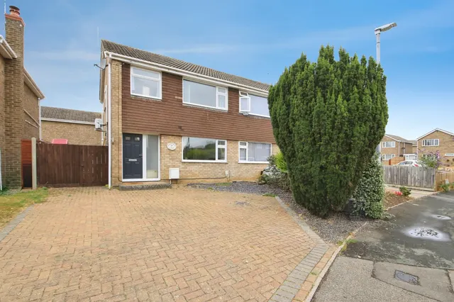 Manor Road, Stilton, Peterborough, photo 1