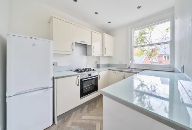Malvern Road, Cheltenham, GL50 2NT, photo 1