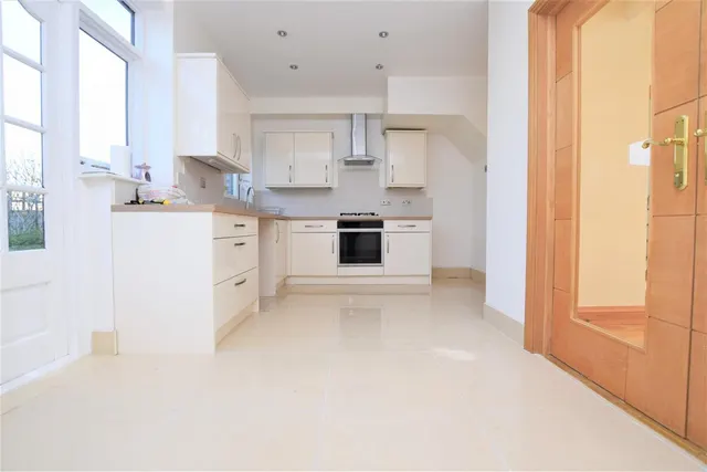 Somerville Road, Romford, RM6, photo 1