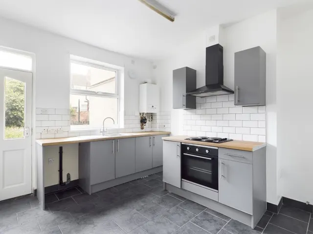 Selwyn Street, Rotherham, S65, photo 1