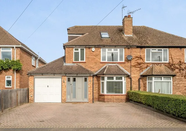 Farm Road, Maidenhead, SL6, photo 1