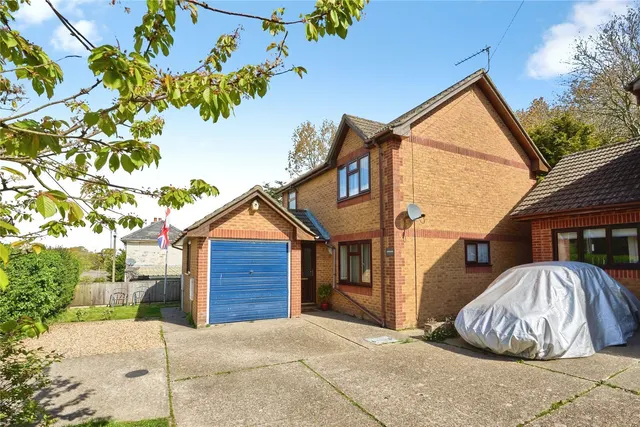 Manor Road, Wroxall, PO38, photo 1