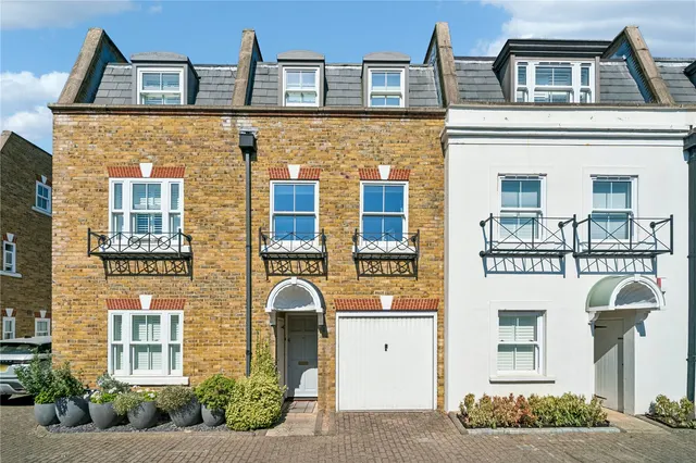 Fielding Mews, London, SW13, photo 1