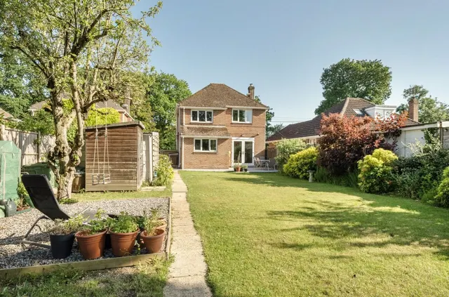 Hoe Lane, North Baddesley, Southampton, SO52, photo 1