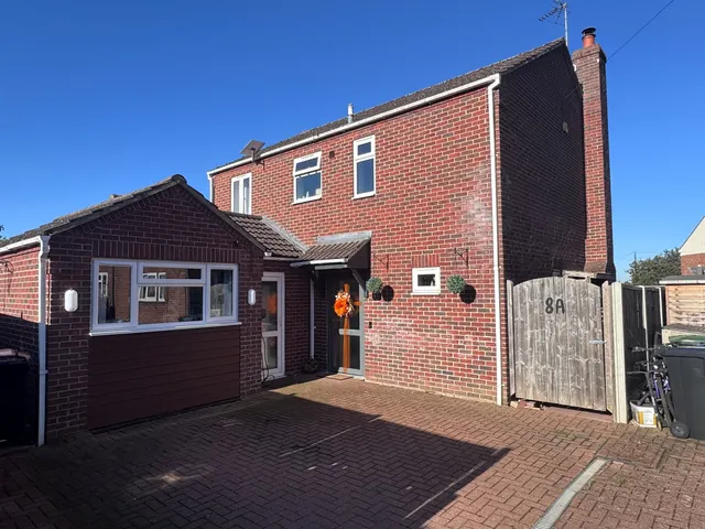 Perry Close, Haddenham, CB6, photo 1