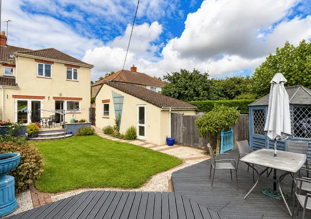 Photo 2 — Bath Road, Frome BA11 2HH