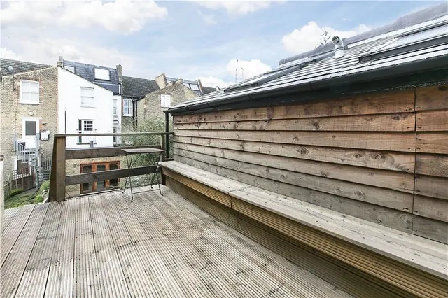 Broughton Road, London, SW6, photo 3
