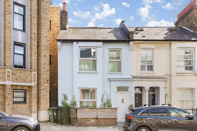 Broughton Road, London, SW6, photo 1