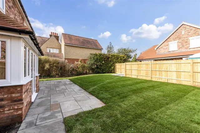 Photo 2 — Warsash Road, Warsash