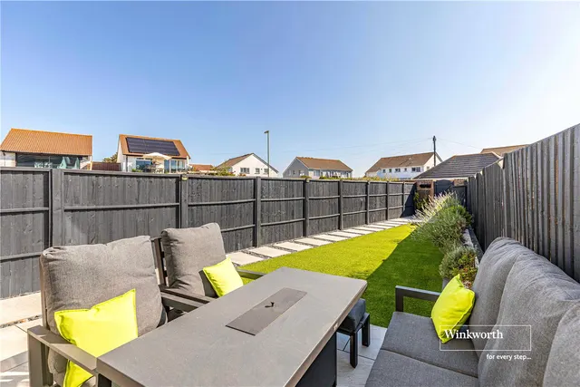 Sea Road, Milford on Sea, Lymington, Hampshire, SO41, photo 1