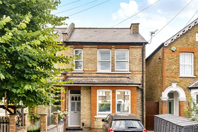 Douglas Road, Surbiton, KT6, photo 1