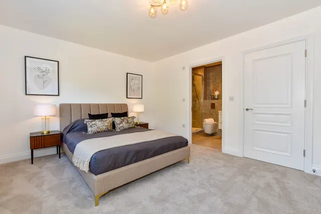Photo 2 — Fawkham Manor Manor Lane DA3