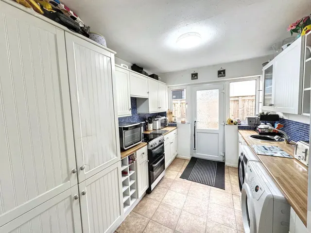 Photo 2 — Lon Derw, Abergele, Conwy, LL22 7EA
