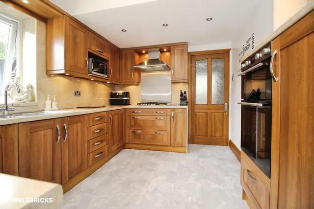 Gagewell Drive, Wakefield, WF4, photo 3