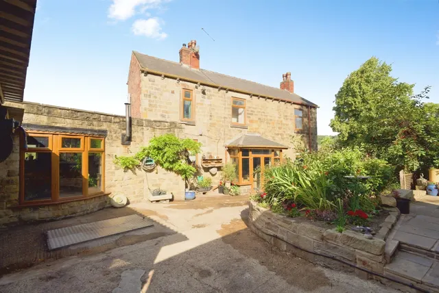 Thicket Lane, Worsbrough, Barnsley, photo 1