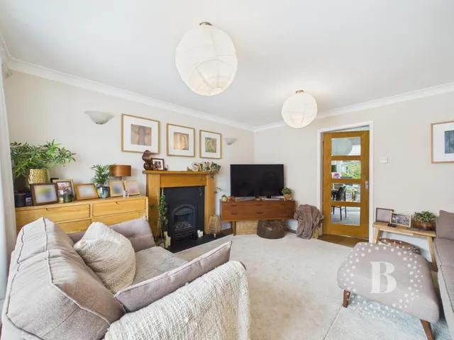 Photo 2 — Arden Close, Underdale, Shrewsbury, SY2