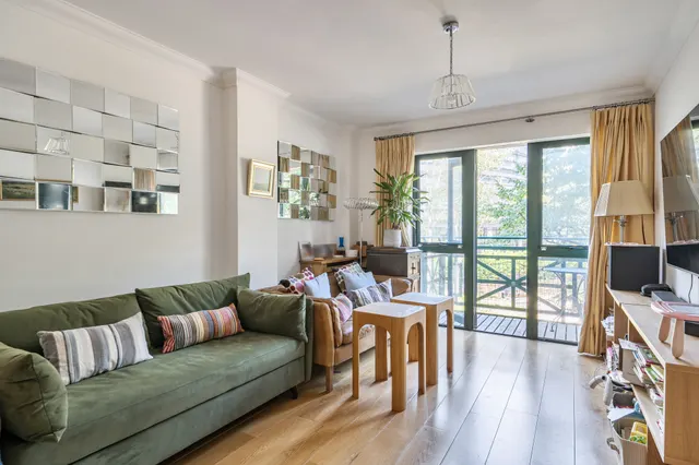 9 Octavia House, Medway Street, London, photo 1