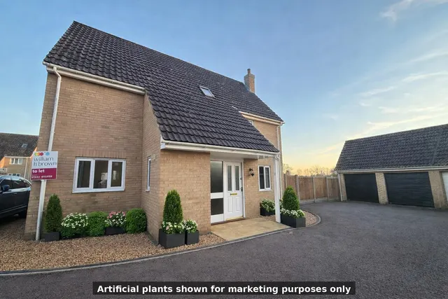Kitchener Close, Lakenheath, photo 1