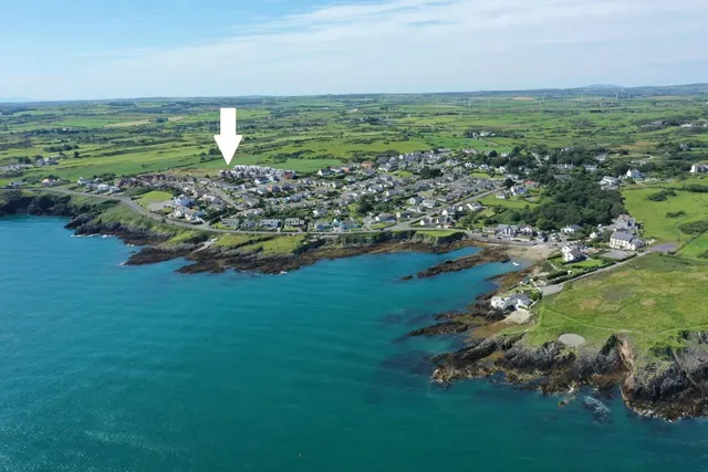 Parys Uchaf, Bull Bay, LL68, photo 2
