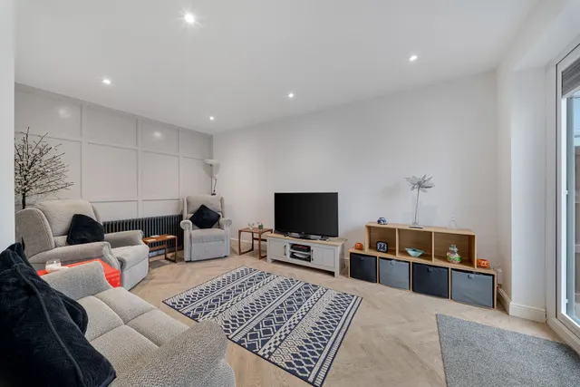Eastdale Road, Paddington, WA1, photo 2