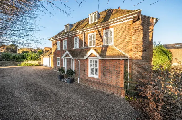 Stunning Grade II Listed Residence, Teston, photo 1