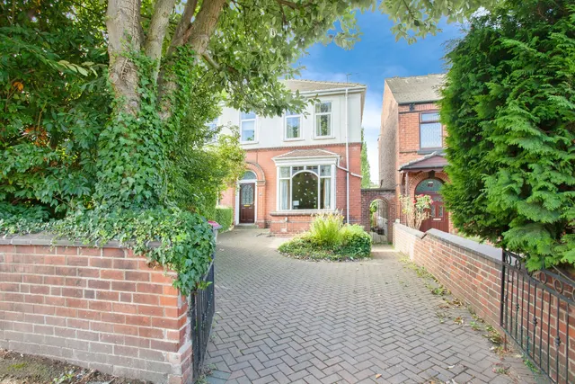 Broom Road, Rotherham, photo 1