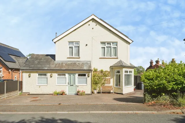 St. Peters Road, Malvern, WR14, photo 1