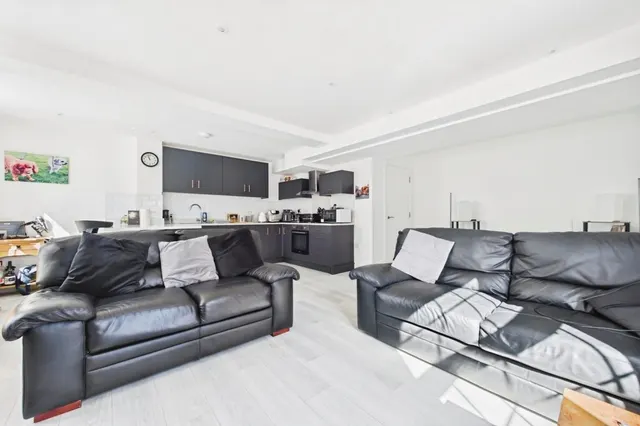 Major Close, Folkestone, CT20, photo 2