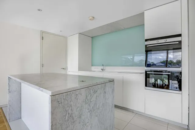 Photo 3 — Albion Riverside, Battersea, SW11 4AW