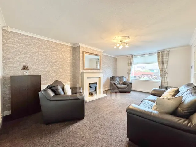 Mossend Avenue, Kilbirnie, KA25, photo 2