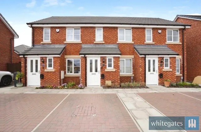 Falcon Avenue, Maghull, L31, photo 1