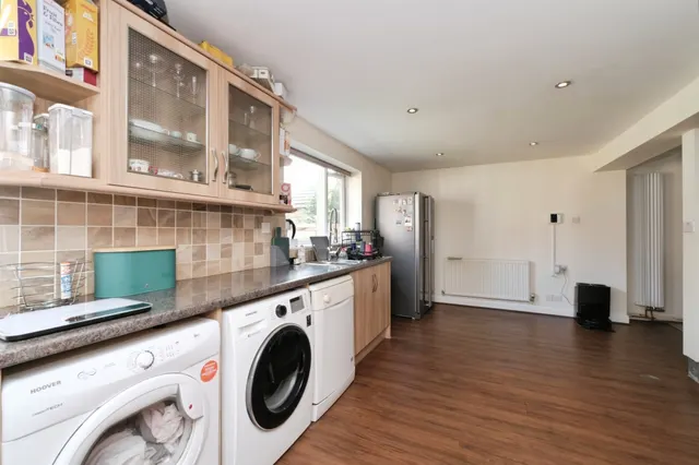 Bassingham Close, Oakwood, DE21, photo 3