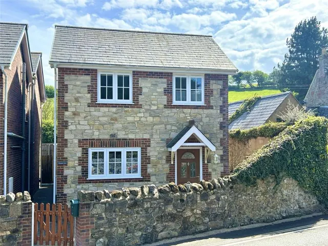 Church Street, Niton, PO38, photo 1