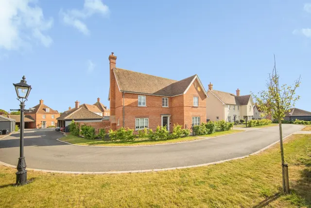 Photo 3 — West Field Lane, St. Osyth, Clacton-On-Sea
