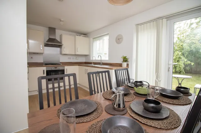 Photo 2 — Hattersley Way, Leicester, Leicester, LE2 7BB