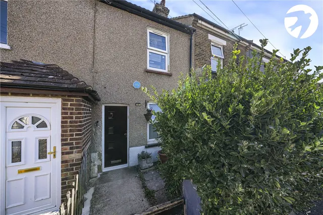 Castle Street, Swanscombe, DA10, photo 1