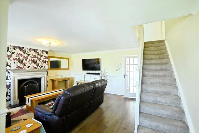 Murray Road, Waterlooville, PO8, photo 2