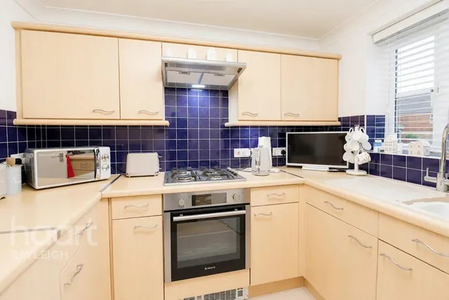 Heron Close, Rayleigh, SS6, photo 2