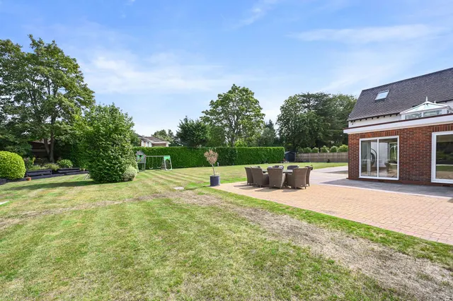 Vicarage Way, Gerrards Cross, SL9, photo 3