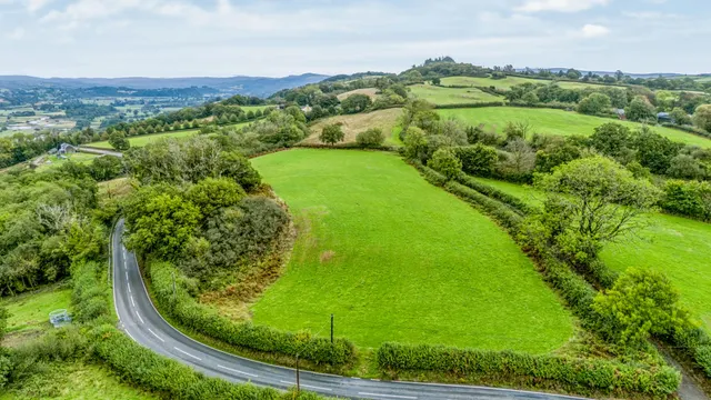 Llanarthney, Carmarthen, SA32, photo 3