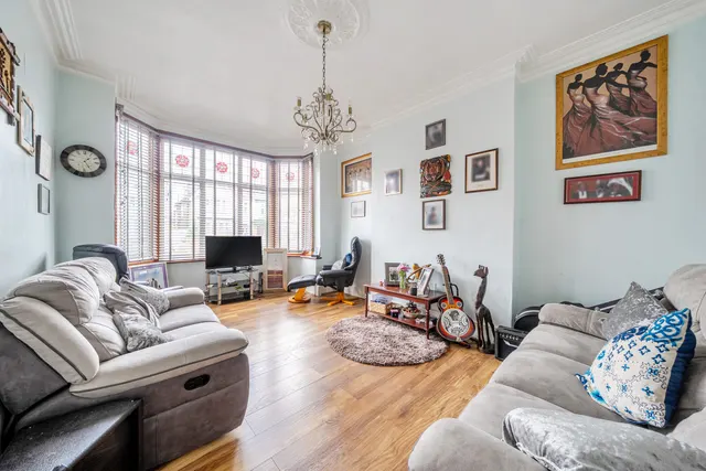 Arran Road, SE6, photo 2